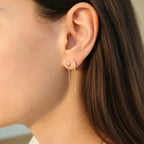 Boucle d’oreille chaînette Key West en plaqué or 3 microns puce et créole avec brillants, portée